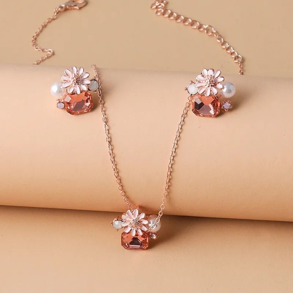 *VIENNE* 3-Pc Rose Gold x Rhinestone Flower Fashion Jewelry Set